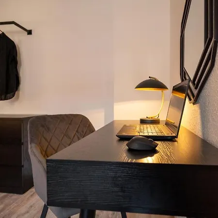 Apartment Maremar - Design - Luxus Boxspringbett - Zentral - Kueche - Arbeitsplatz - Highspeed Wlan