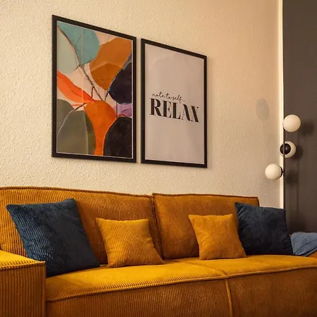 Maremar - Design - Luxus Boxspringbett - Zentral - Kueche - Arbeitsplatz - Highspeed Wlan Appartement