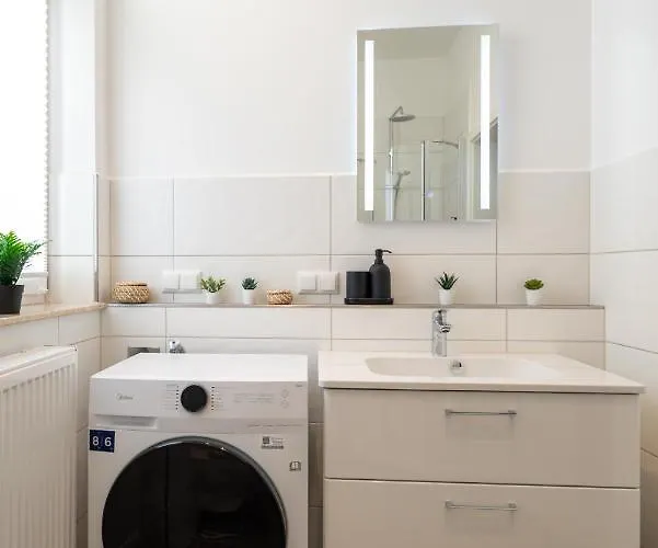 Appartement Maremar - Design - Luxus Boxspringbett - Zentral - Kueche - Arbeitsplatz - Highspeed Wlan Gera