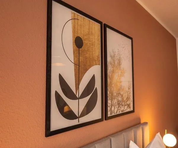 Apartment Maremar - Design - Luxus Boxspringbett - Zentral - Küche - Arbeitsplatz - Highspeed Wlan Gera